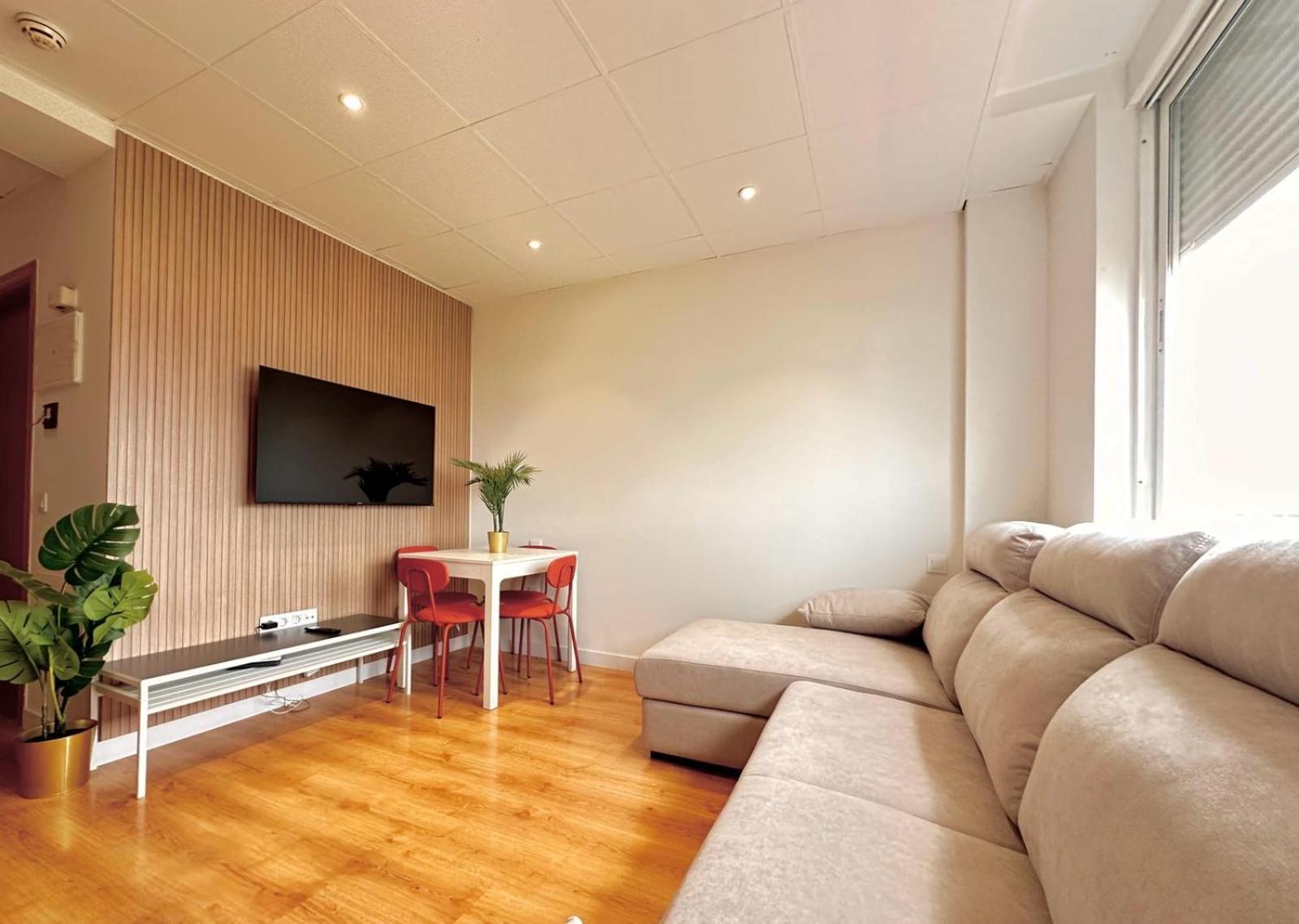 Apartamentos Noviembre Madrid Esterno foto