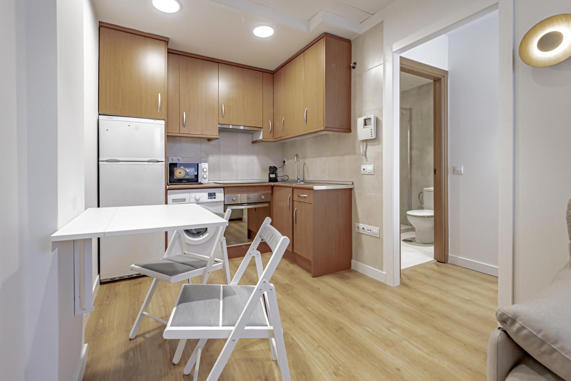 Apartamentos Noviembre Madrid Esterno foto