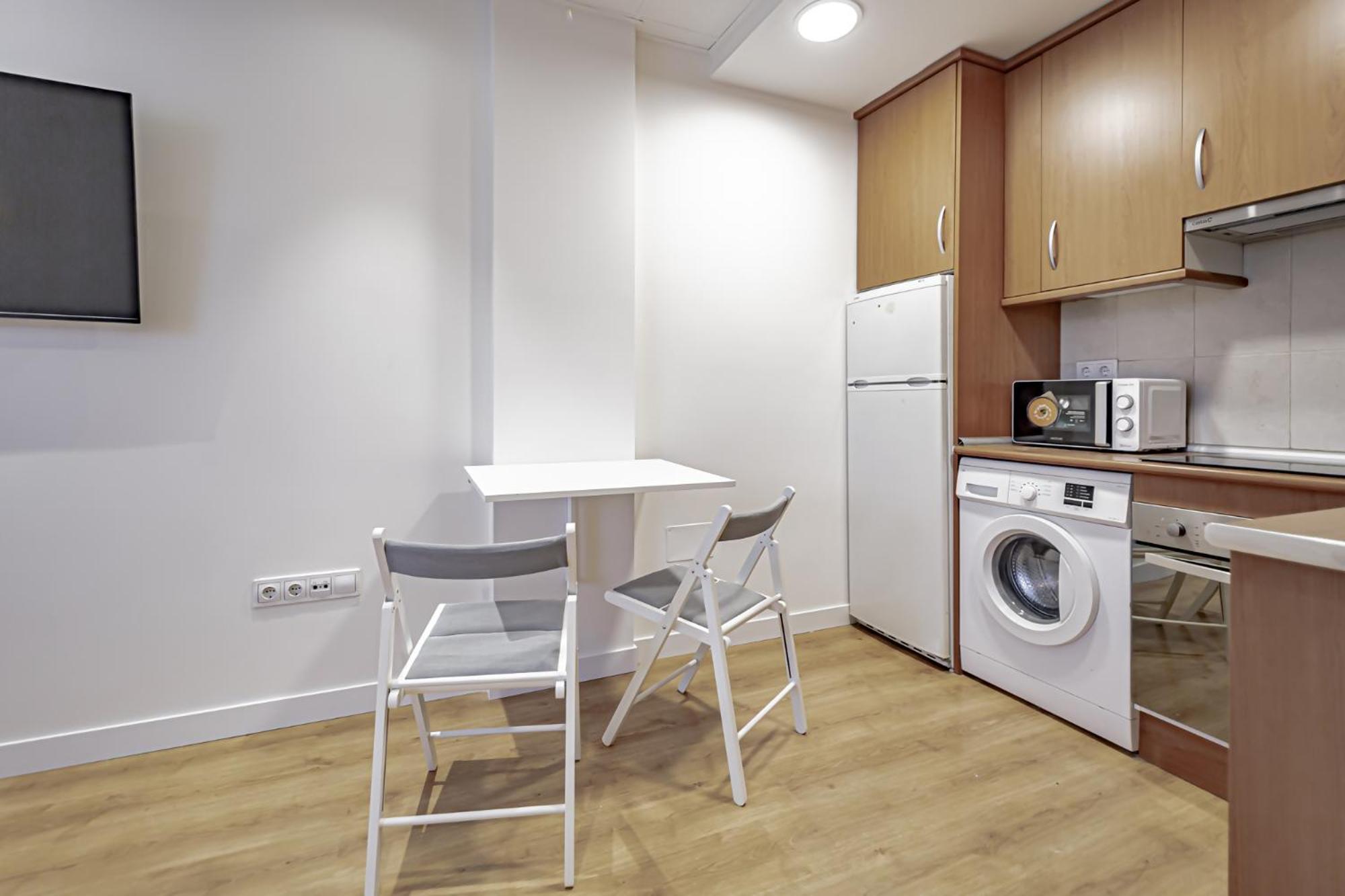 Apartamentos Noviembre Madrid Esterno foto