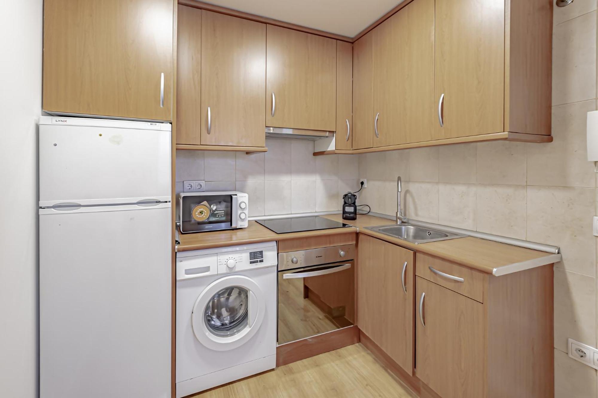 Apartamentos Noviembre Madrid Esterno foto