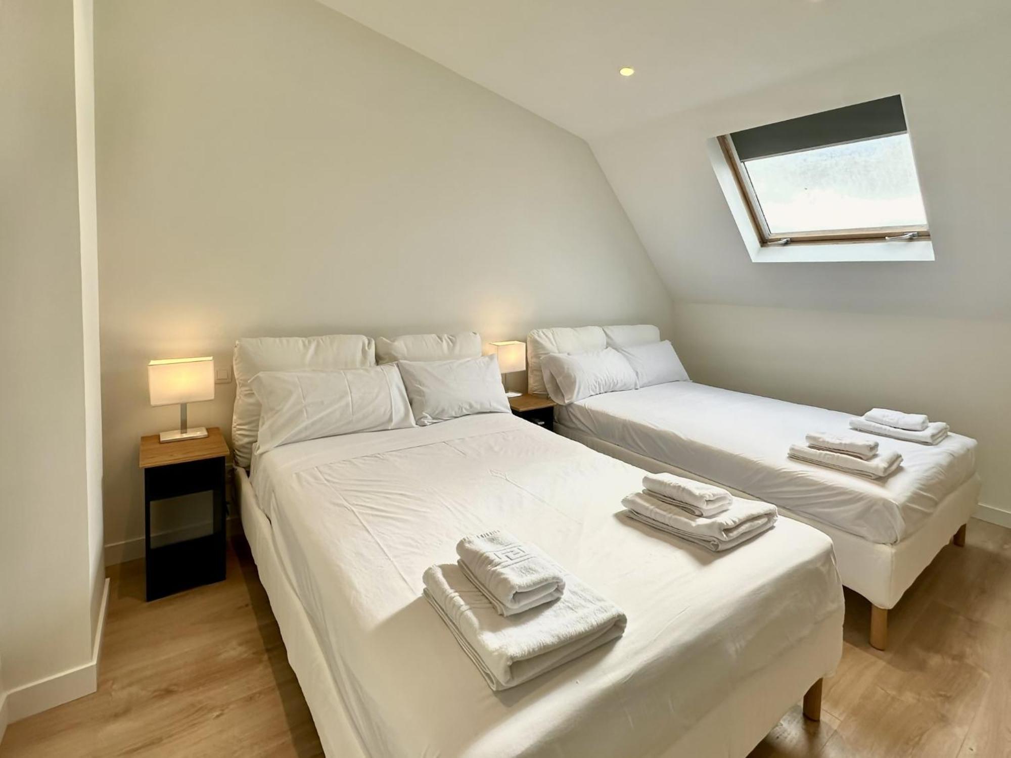 Apartamentos Noviembre Madrid Esterno foto
